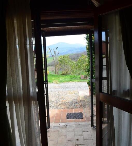 スタンダードスタジオ, Agriturismo Poderino