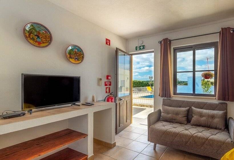Номер Стандарт, Casa Dos Ninos