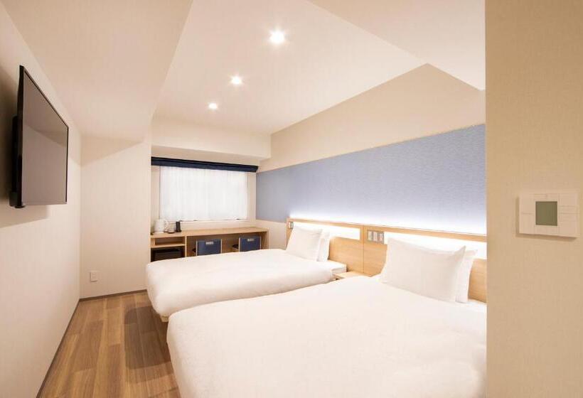 Quarto Estandar, Karaksa Hotel Tokyo Station