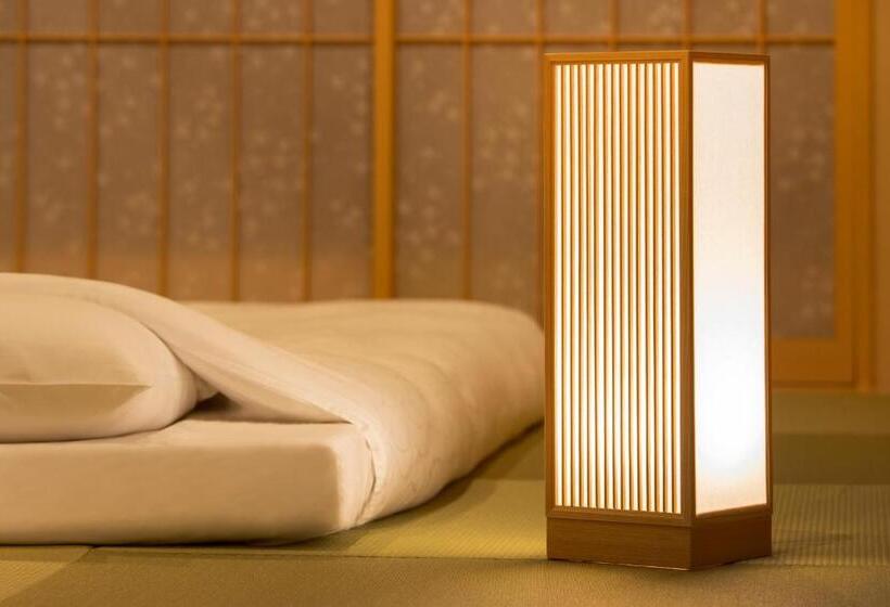 Quarto Familiar, Karaksa Hotel Tokyo Station