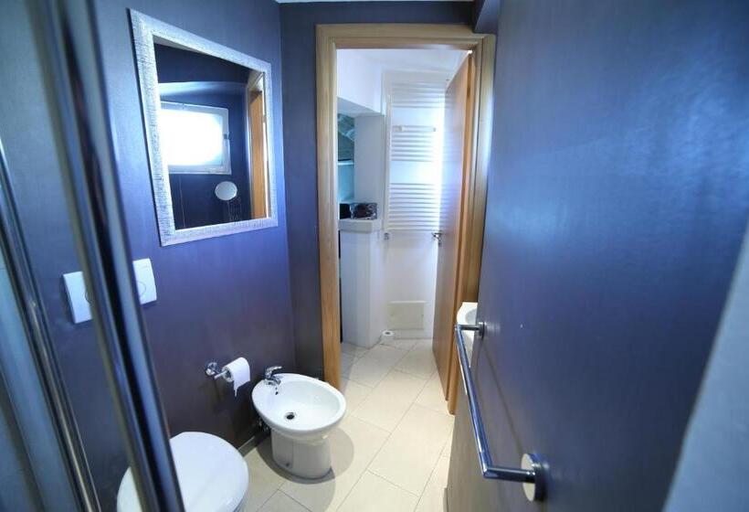 اتاق استاندارد چهار تخته, Bed & Breakfast Idomeneo 63