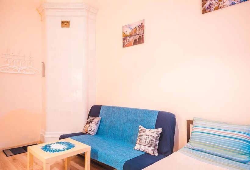 غرفة قياسية, Ave Peter Hostel