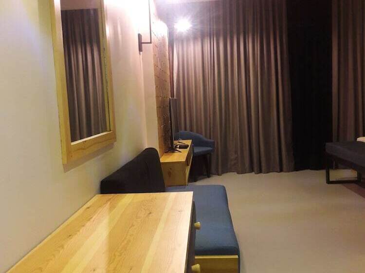 Номер Deluxe Вид на Сад, Ballena Regency