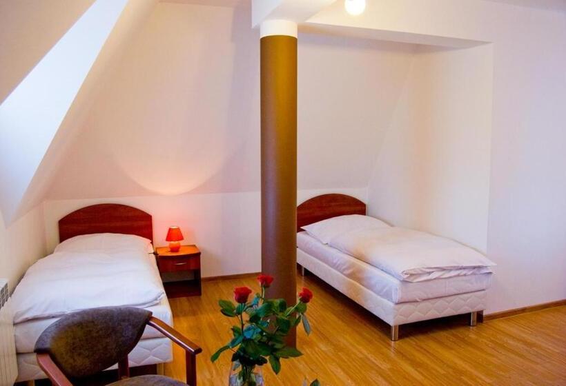 Семейный Номер, Czerwone Wierchy   Sauna I Jacuzzi Wliczone W Cenę Pobytu!