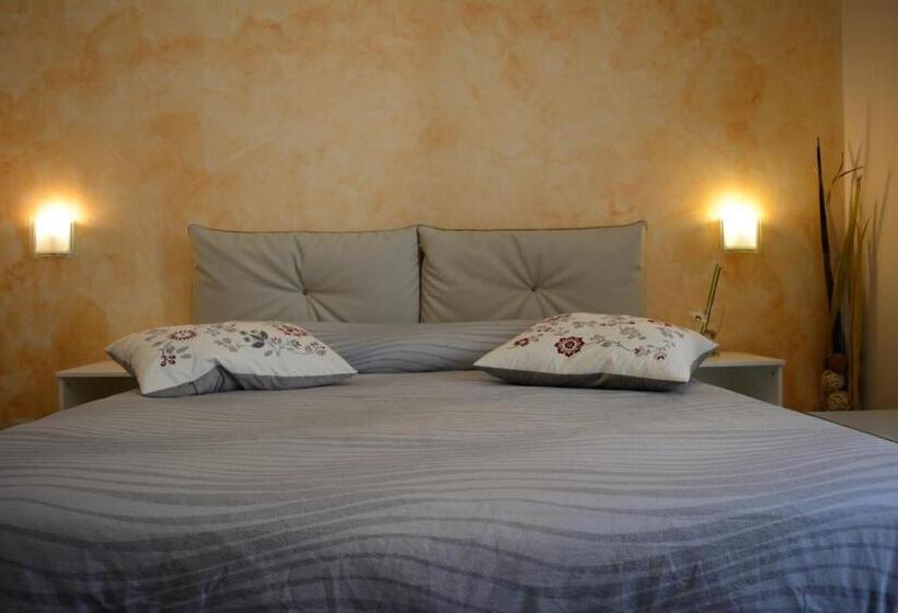 Номер Deluxe с Балконом, Catania Etnea Bed And Breakfast