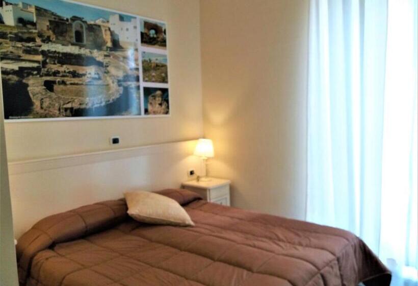 اتاق استاندارد, Domus Al Corso Con Servizio B&b