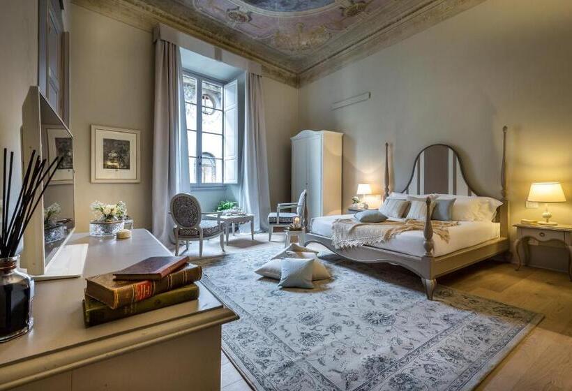 سوییت لوکس, Palazzo Ridolfi   Residenza D Epoca