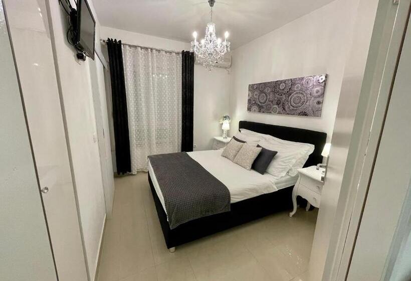 Номер Стандарт Вид на Сад, Central Square Guest House