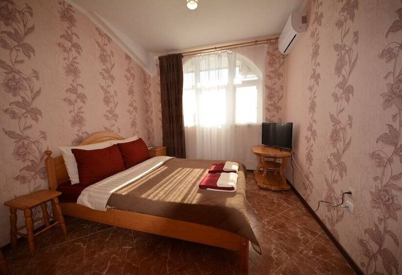 Номер Deluxe Вид на Море с Балконом, Guest House Irina