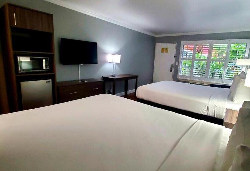 Номер Deluxe, Vero Beach Inn & Suites Vero Beach I 95