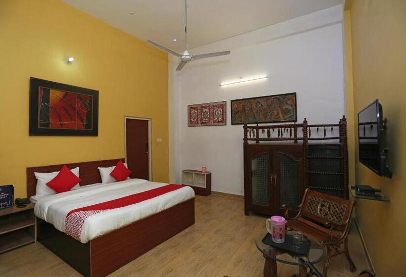 اتاق استاندارد, Super Collection O Sara Grand Near Ram Manohar Lohia Hospital