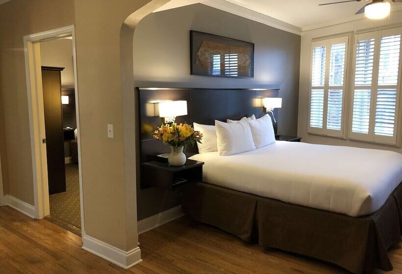 جناح لذوى الاحتياجات الخاصة, Best Western Plus Hawthorne Terrace