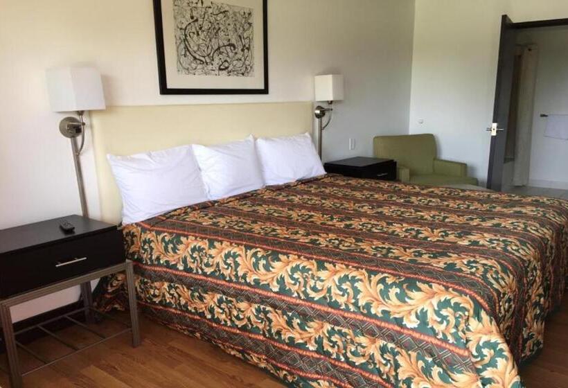 クイーンサイズベッドのスタンダードルーム, Economy Inn Of Holland