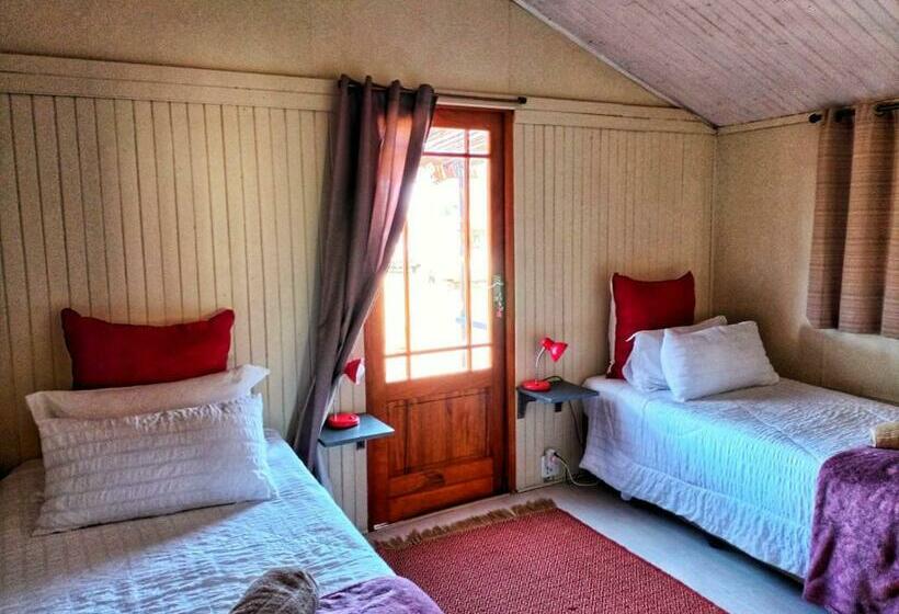 Апартаменты 3 Спальни, Thorn Tree Bloemfontein