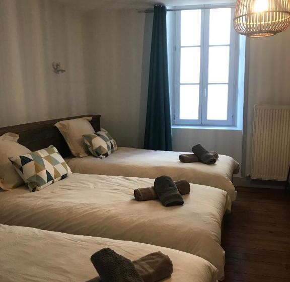 Семейный Номер, Gîte Le Pied Du Géant   Local Sécurisé Pour Les Vélos