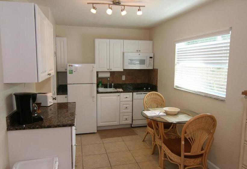 Студия Deluxe, Tropical Villas Of Venice Beach