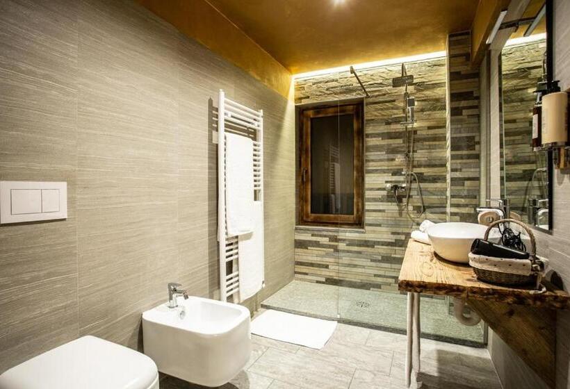 Семейный Номер, Alpine Rooms Guesthouse