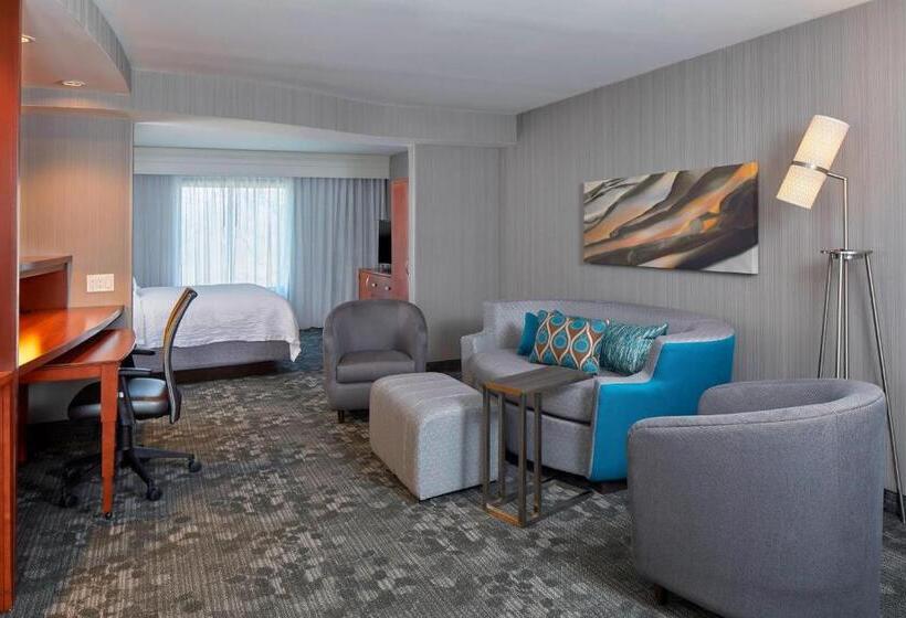 Suite Kingsize Bett, Courtyard By Marriott Albany Thruway