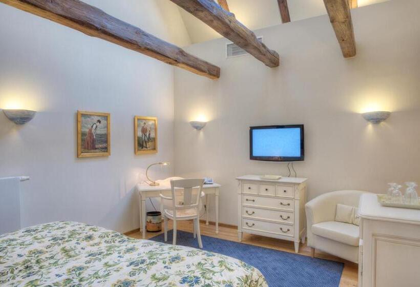Номер Стандарт, Urlaubsresidenz Marstall Und Kanzlei Im Schlossensemble