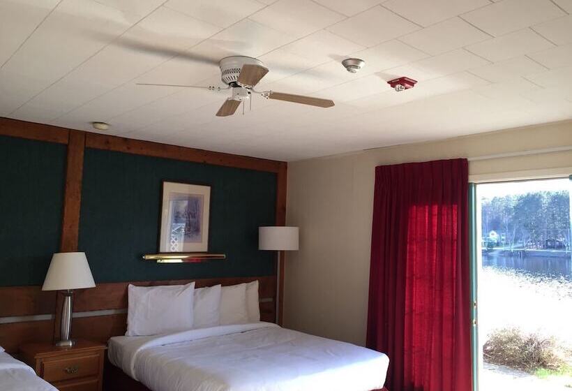 Семейный Номер, Algonquin Lakeside Inn