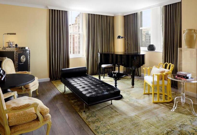 مجموعه ویستا شهر, Riggs Washington Dc