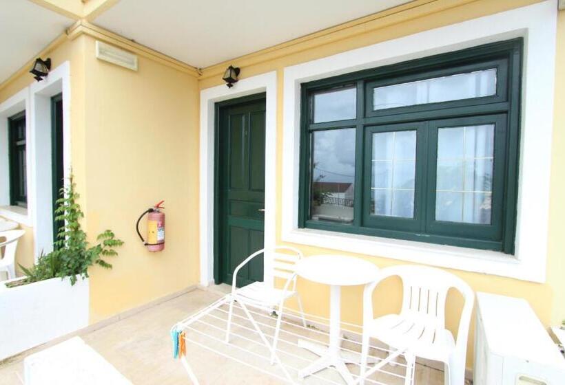 スタンダード４人部屋, Avra Sea View Paradise Pool Apartments