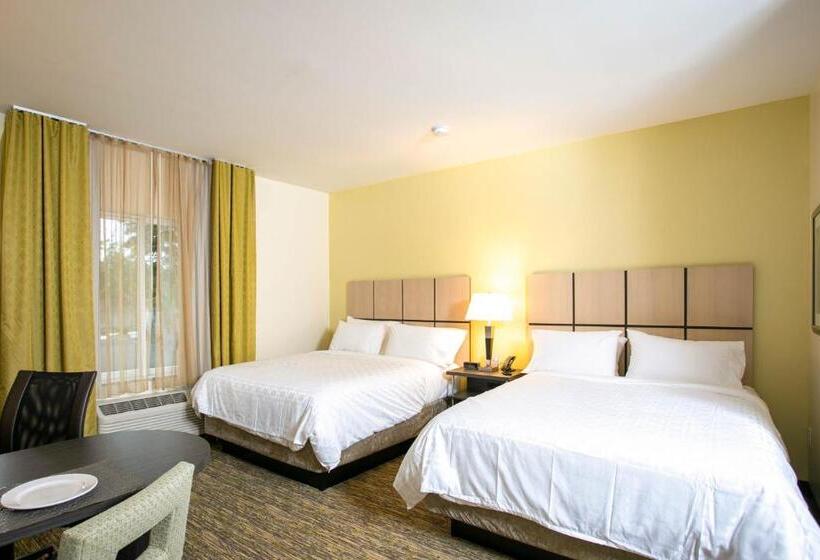 스탠다드 스튜디오, Candlewood Suites   Jacksonville   Mayport, An Ihg