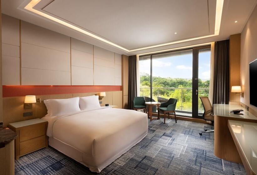 스탠다드 룸 더블 침대, Hilton Clark Sun Valley Resort