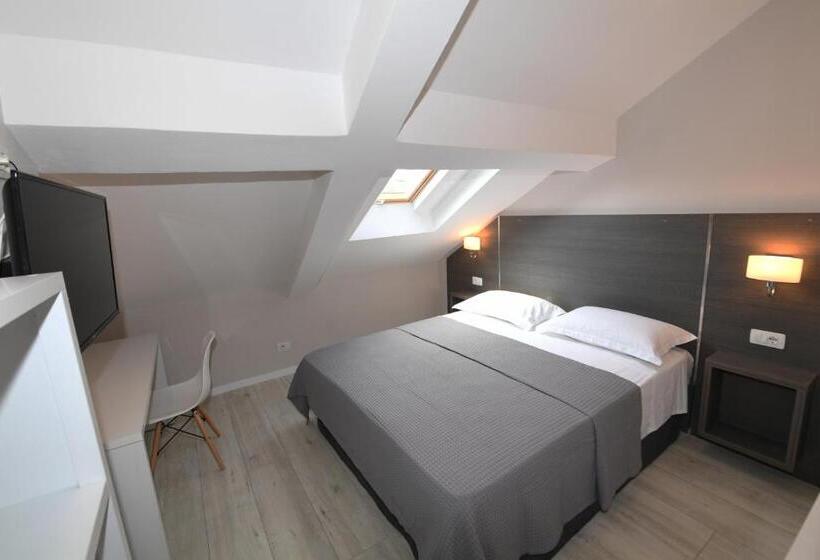Quarto standard, Promenade