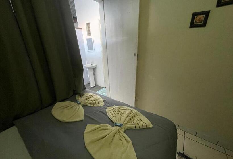 스탠다드 트리플 룸, Pousada Casa De Bragança Ii