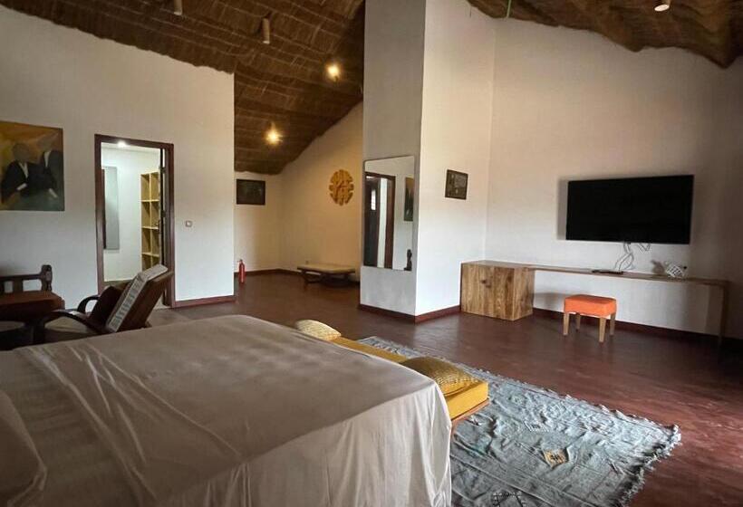 اتاق لوکس با چشم‌انداز دریا, Marcelo Beach Club