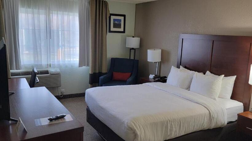 适合残疾人士使用的带超级大床的标准间, Comfort Inn Yreka I 5