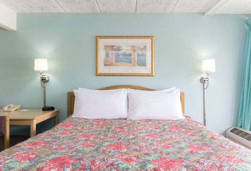 스탠다드 룸 더블 침대 2개, Days Inn & Suites By Wyndham Jekyll Island