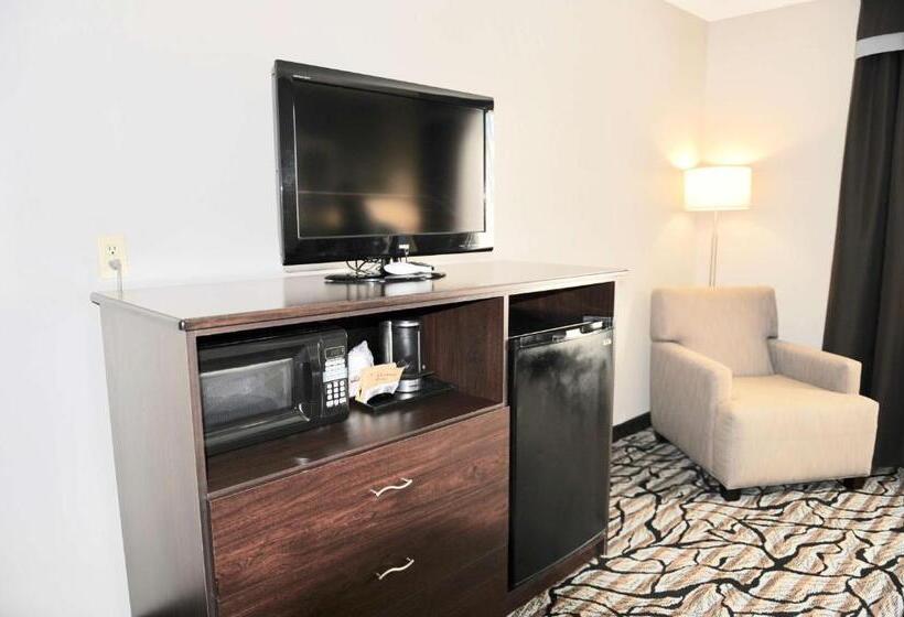 Номер бизнес-класса, Days Inn & Suites By Wyndham Wausau