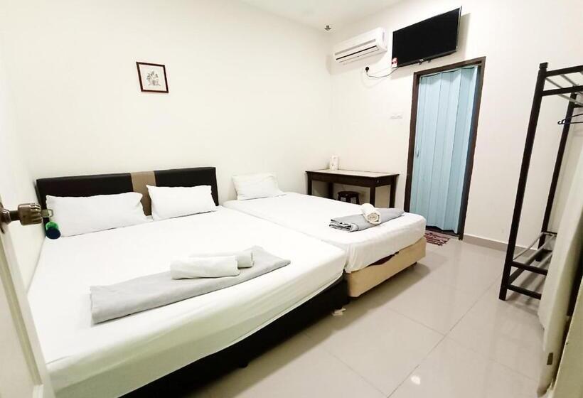 Номер Стандарт Трехместный, Mn Ferringhi Inn
