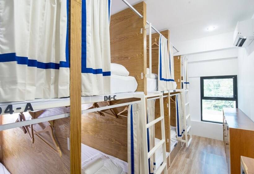 Кровать в Общей Комнате, Hanuman Vip Hostel   Sha Plus