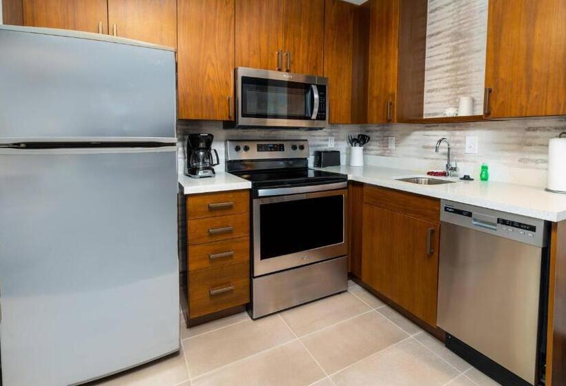 스탠다드 스튜디오, Residence Inn Upper Marlboro Joint Base Andrews
