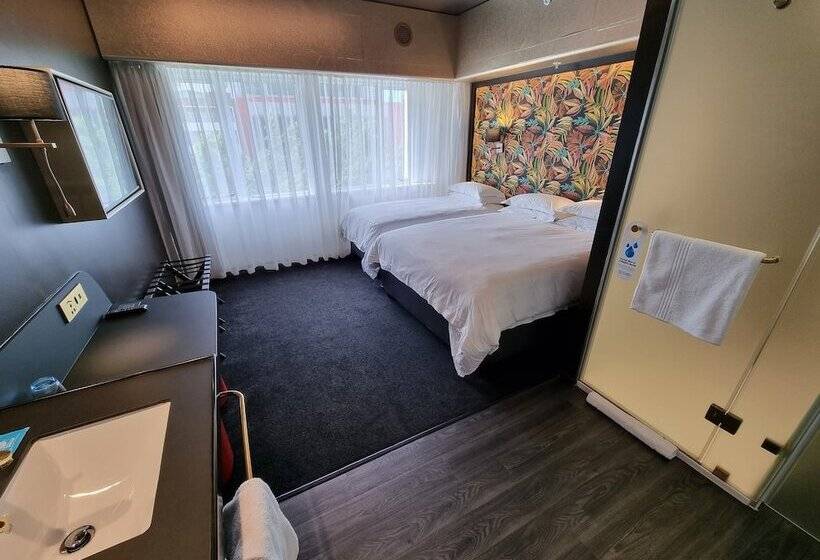 Семейный Номер, Onomo Hotel Foreshore