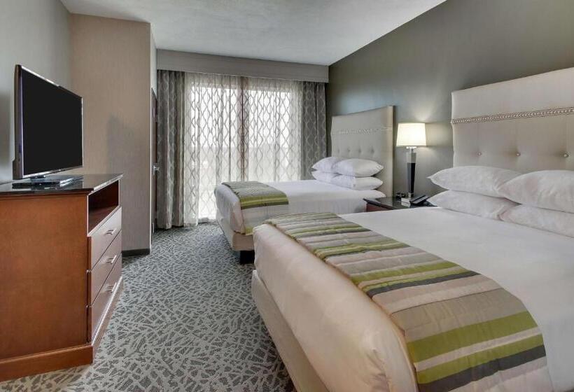 Люкс Кровать Квин, Drury Plaza Hotel Savannah Pooler
