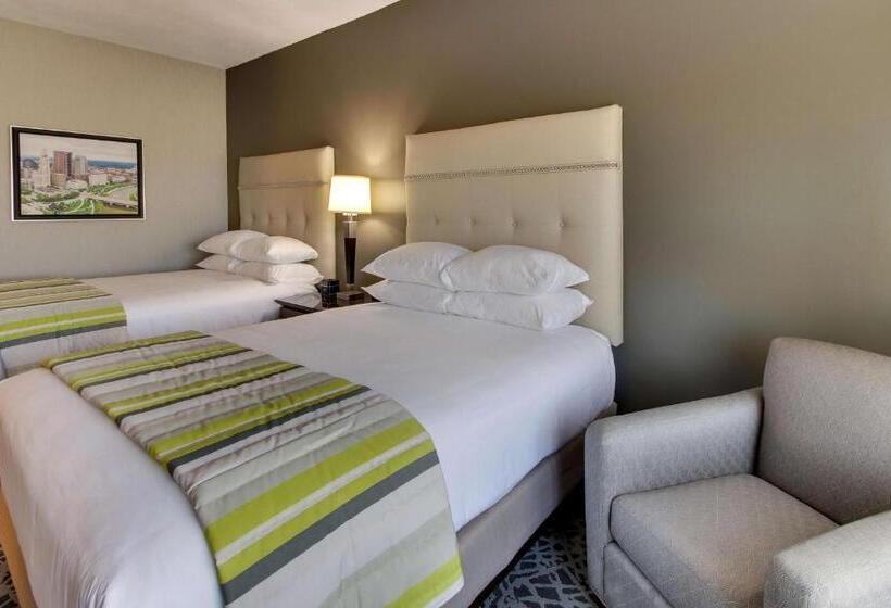 اتاق لوکس, Drury Plaza Hotel Savannah Pooler