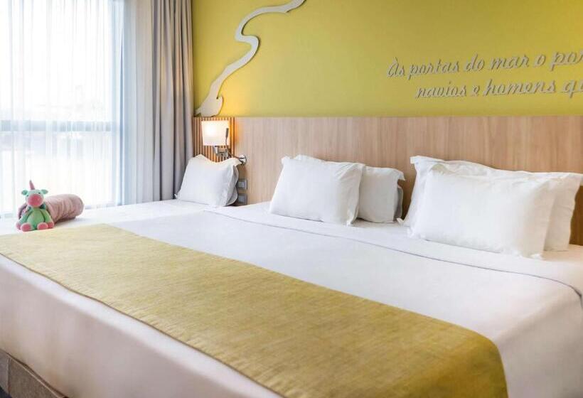 수피리어 룸 강 전망, Mercure Itajai Navegantes