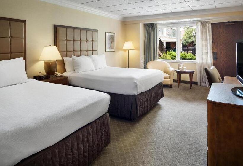 스탠다드 발코니 룸, Crowne Plaza Louisville Airport Expo Ctr, An Ihg