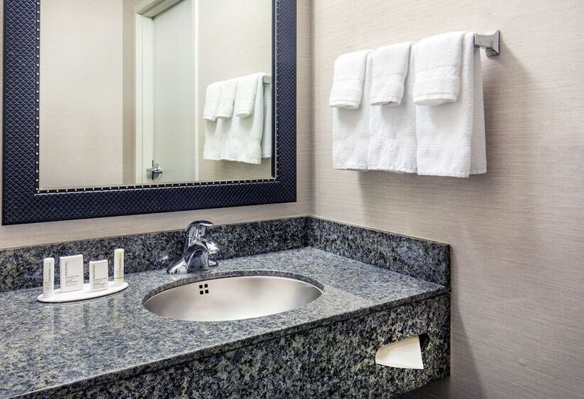 스탠다드 룸 더블 침대 2개, Fairfield Inn & Suites Lancaster