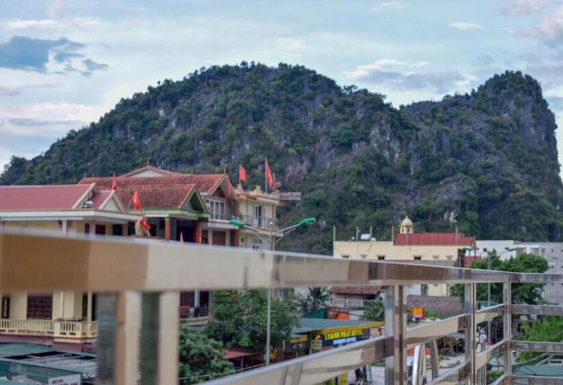 اتاق خانوادگی با چشم‌انداز کوه, Phong Nha Orient Homestay