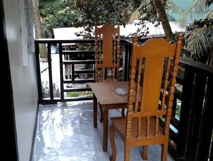 اتاق خانوادگی, Reddoorz At Bunakidz Lodge El Nido Palawan