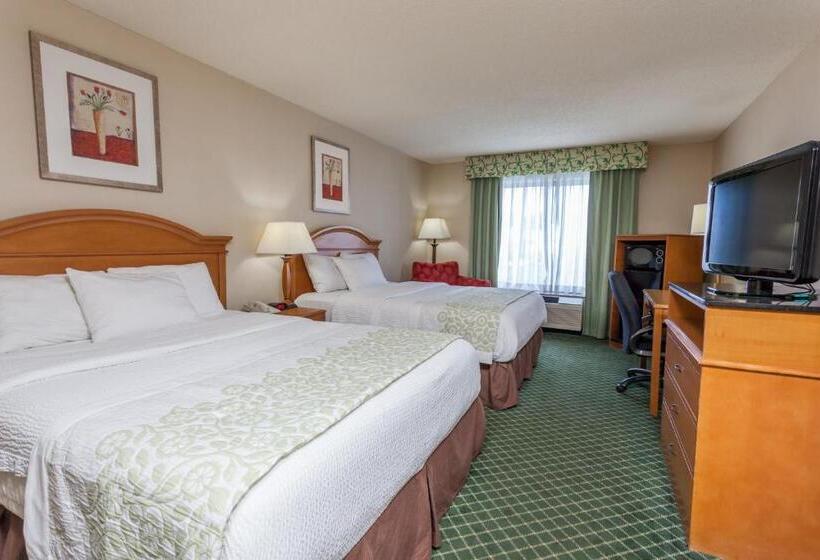 Номер Стандарт, Days Inn & Suites By Wyndham Warren