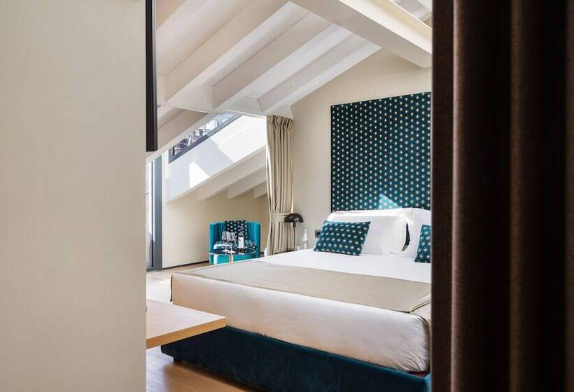 اتاق لوکس, Speronari Suites