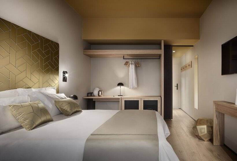 اتاق سوپریور, Speronari Suites