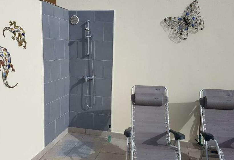 Номер Deluxe Вид на Море с Балконом, Casa Mariposa Guesthouse  Adults Only