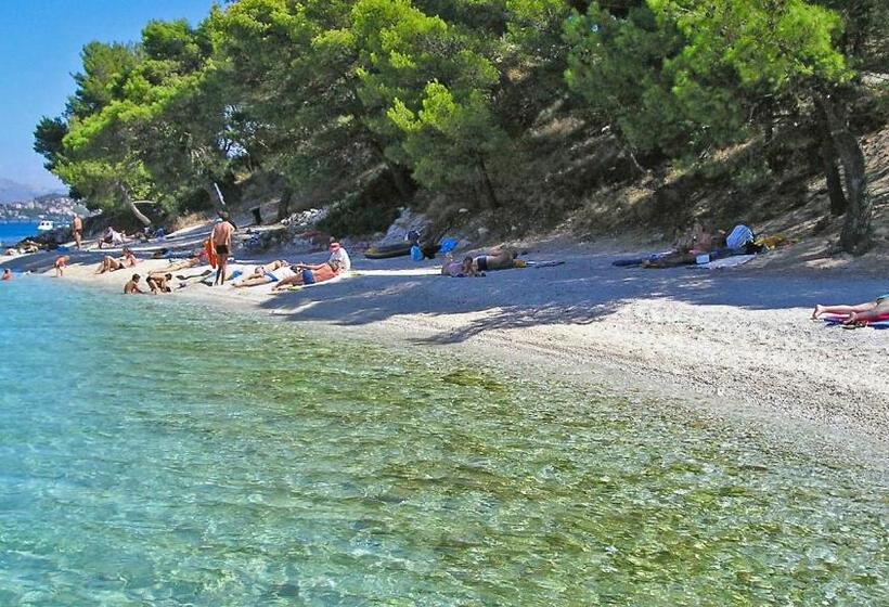 带1个卧室的带海景的公寓, Barba In Trogir   Mittel Dalmatien